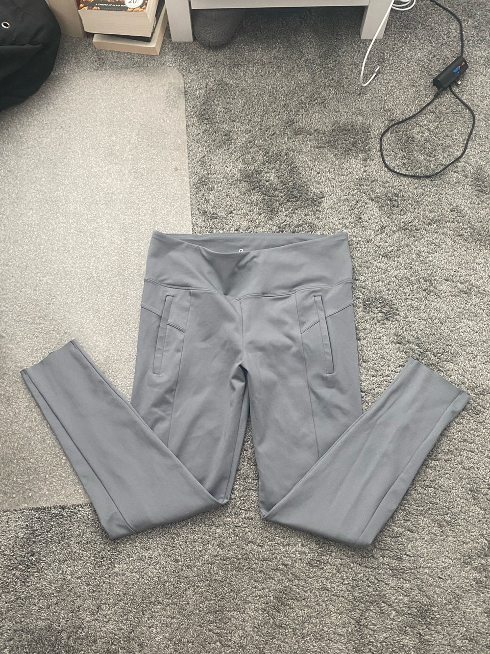 GapFit Blackout Technology Leggings - Slate Gray